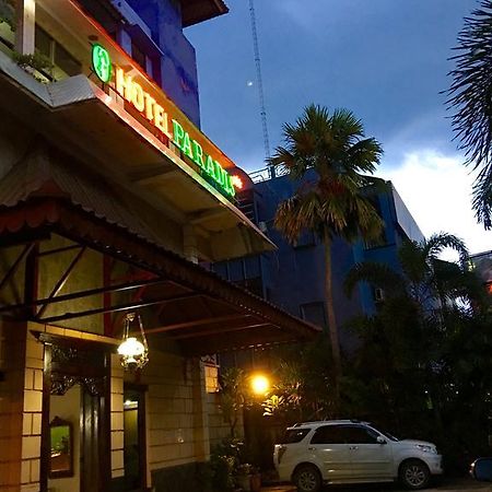 Le Paradis Hotel Palembang Eksteriør billede