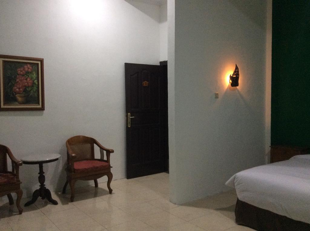 Le Paradis Hotel Palembang Værelse billede